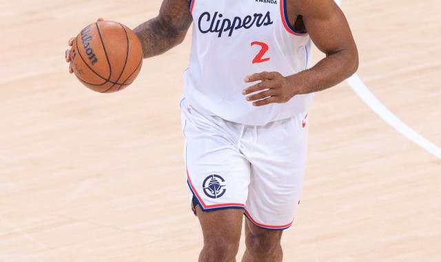 足球直播-里程碑！伦纳德常规赛生涯总得分突破16000大关 现役第25人