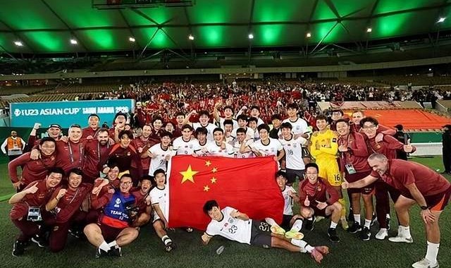 柠檬直播-陈琦：14亿人挑不出11人，中国足球的世纪难题